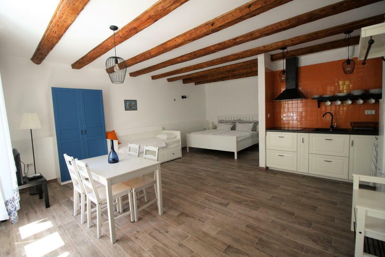 Apartments Panoramic 로브란 외부 사진
